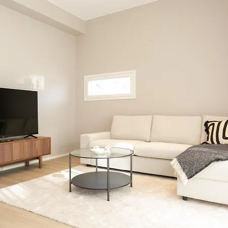 Arctic Circle Ii Apartment