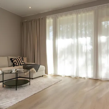 Arctic Circle Ii Apartment