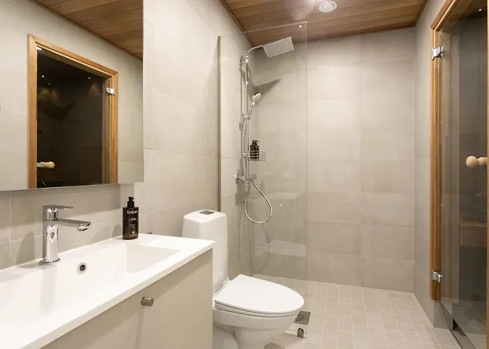 Arctic Circle Homes Ii *