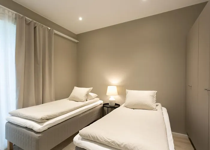 Arctic Circle Homes Ii *